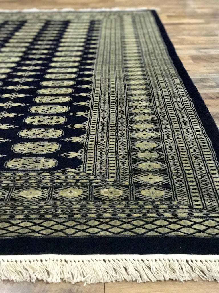 pakistani area rug handmade hand-knotted traditional vintage one of a kind area rug online rug store