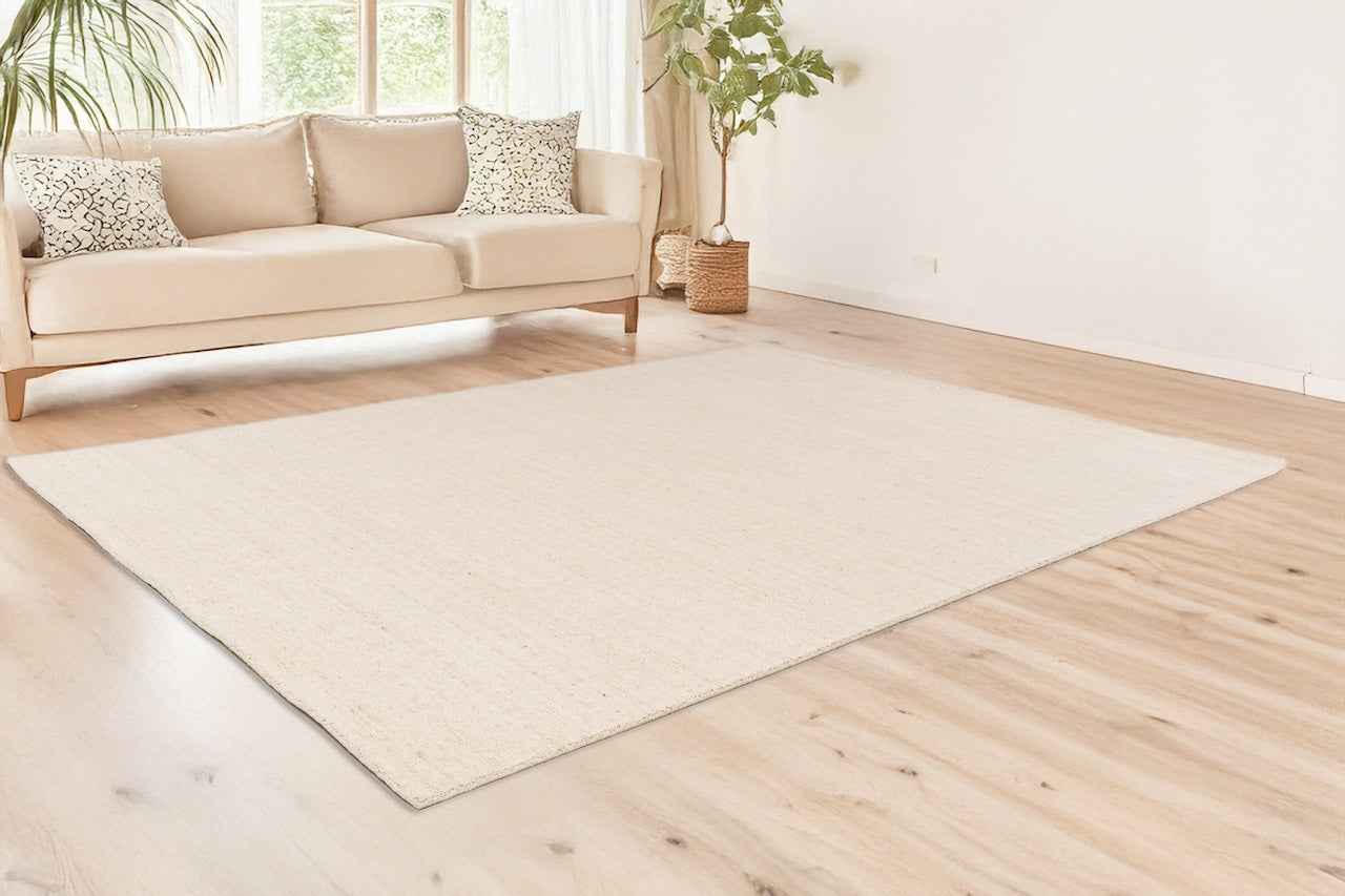 Davenport (DA-24112) Ivory Rug