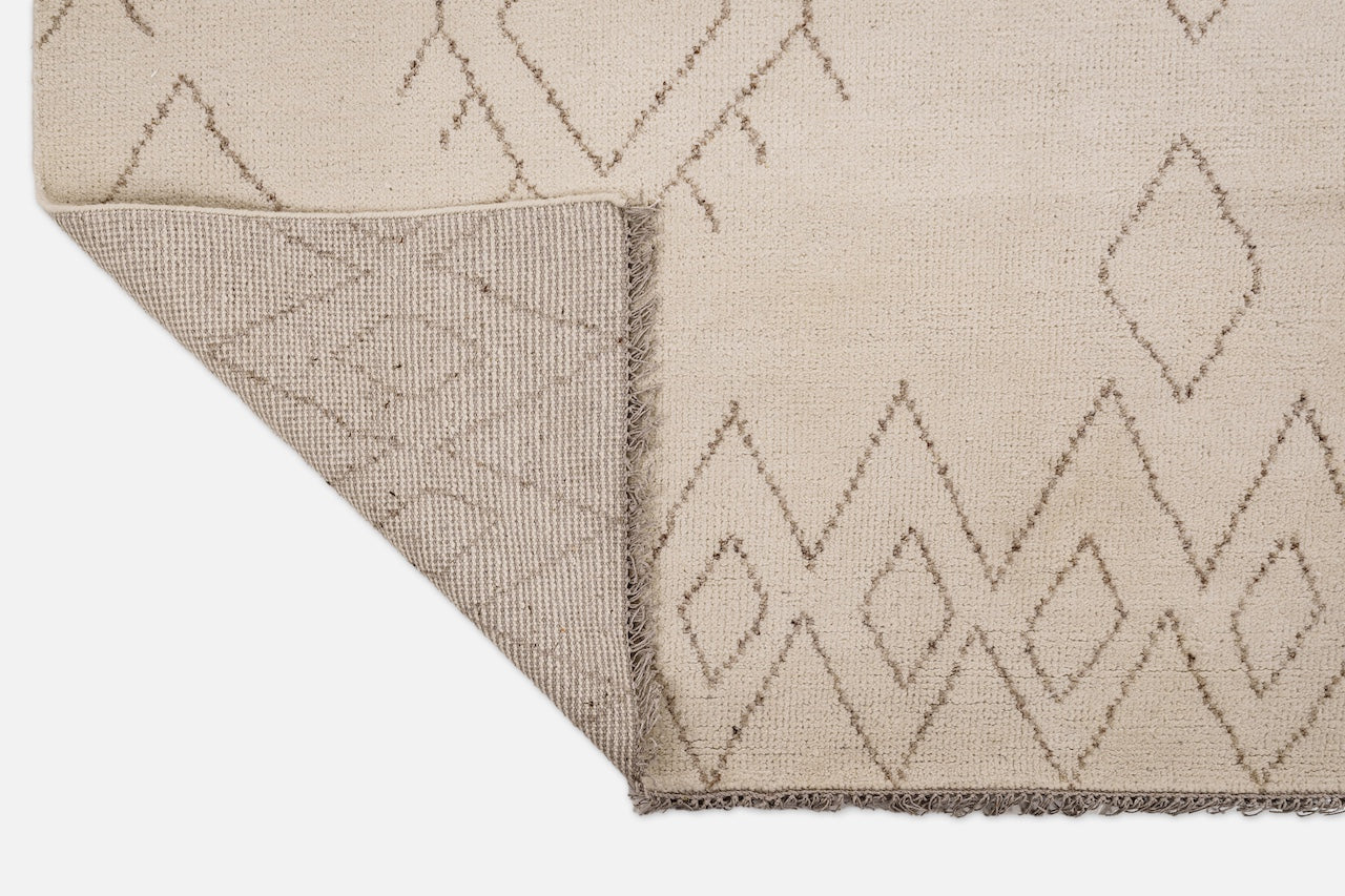 Tamri (TA-160A) Ivory Rug