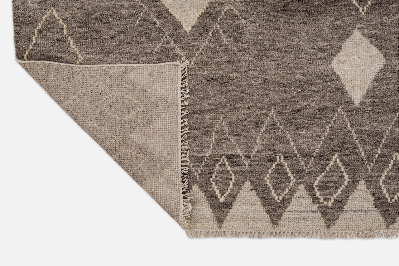 Tamri (TA-160) Gray Rug